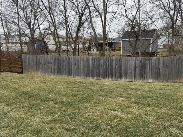 7966 Country Green Court, West Chester, OH 45069