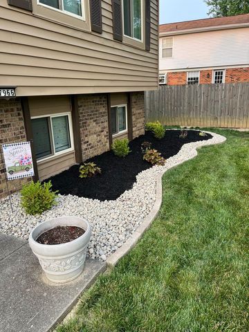 7966 Country Green Court, West Chester, OH 45069