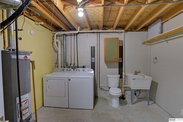 13007 Laurel Avenue, Omaha, NE 68164