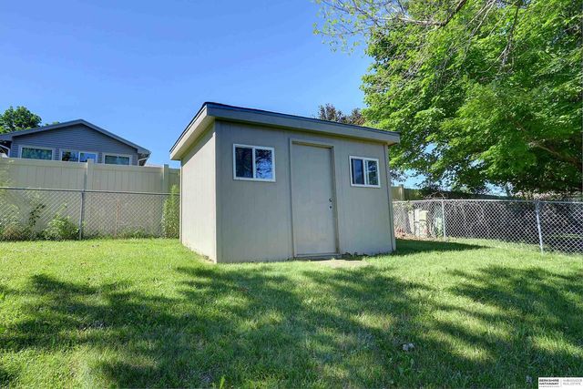 13007 Laurel Avenue, Omaha, NE 68164
