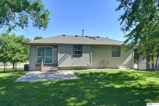 13007 Laurel Avenue, Omaha, NE 68164