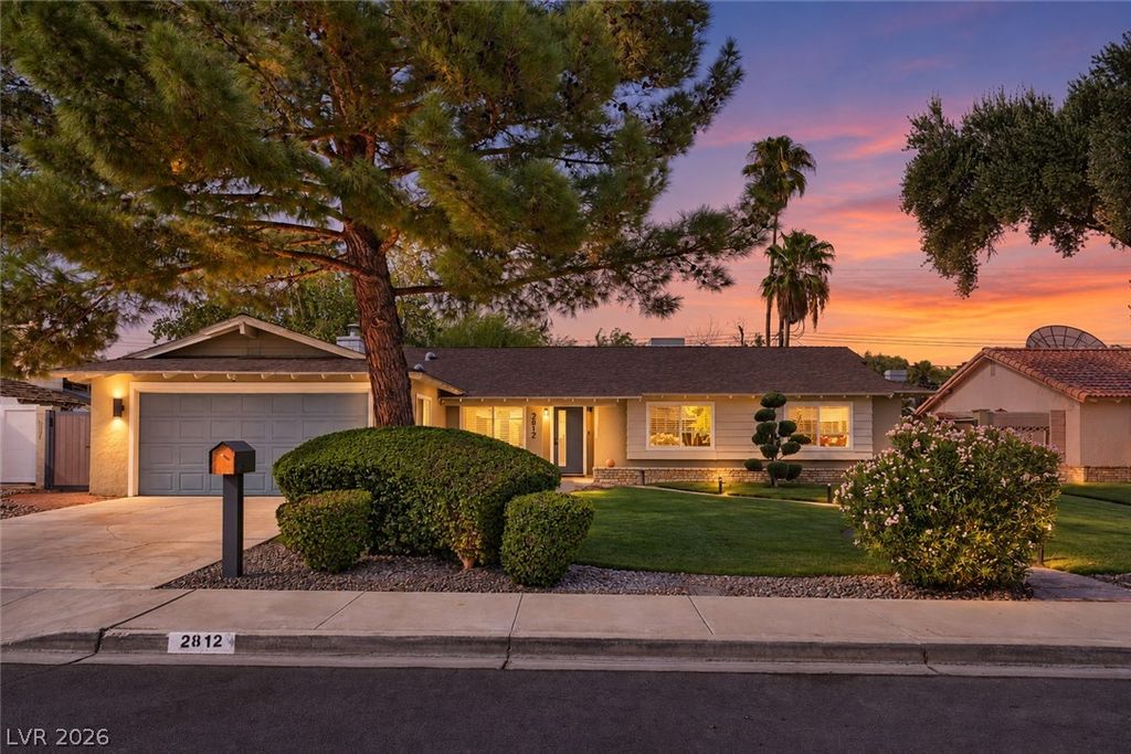 2812 Burton Avenue, Las Vegas, NV 89102 — exterior