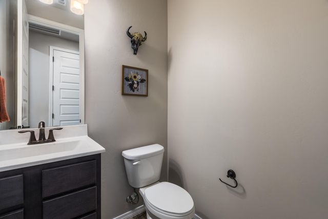 4273 Mountain Trail Loop NE, Rio Rancho, NM 87144