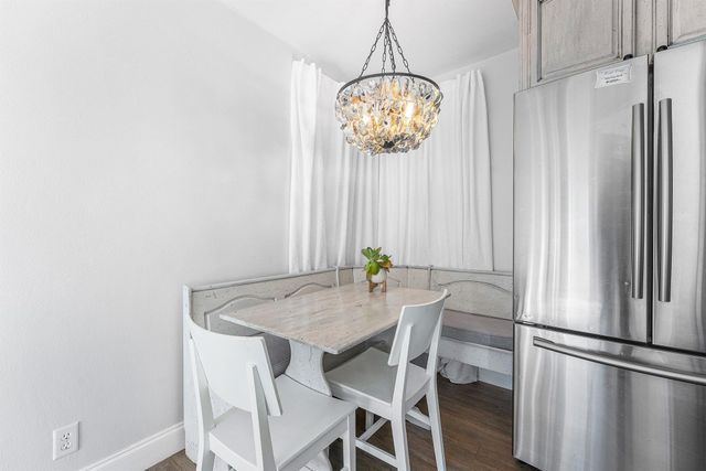 817 Buttonwood Road, North Palm Beach, FL 33408