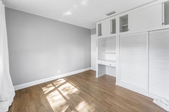 817 Buttonwood Road, North Palm Beach, FL 33408