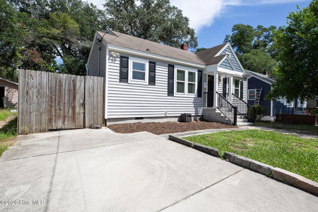 2017 Burnett Boulevard, Wilmington, NC 28401