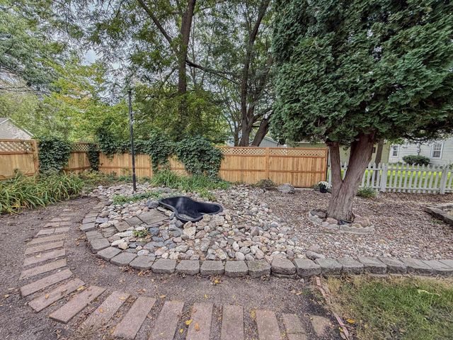 708 E Elm Avenue, Olivia, MN 56277