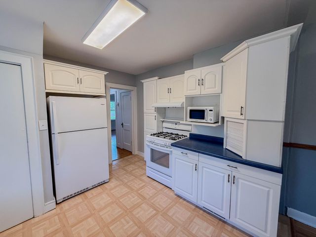 708 E Elm Avenue, Olivia, MN 56277