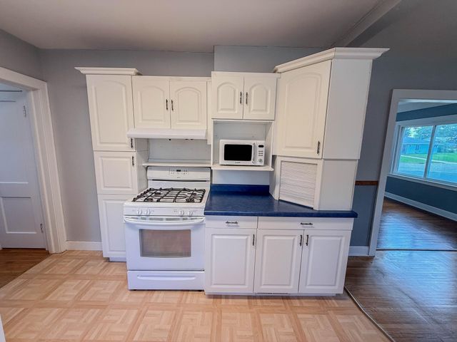 708 E Elm Avenue, Olivia, MN 56277