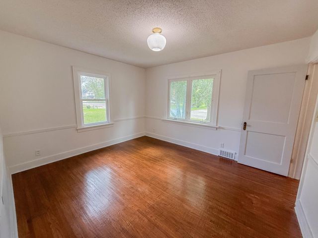 708 E Elm Avenue, Olivia, MN 56277