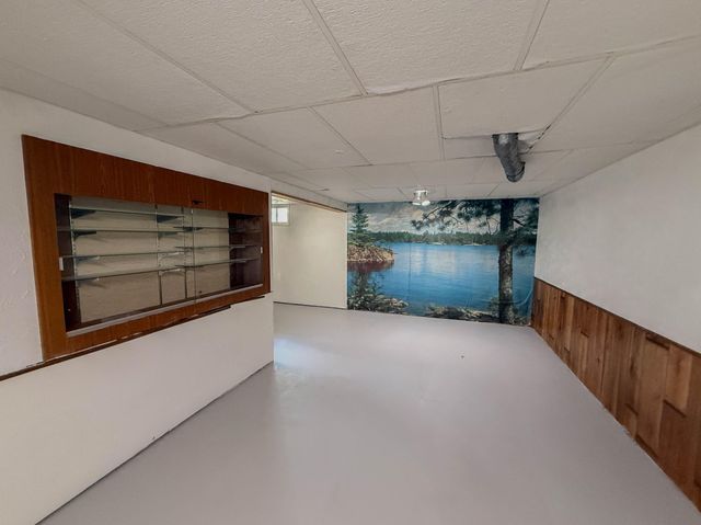 708 E Elm Avenue, Olivia, MN 56277