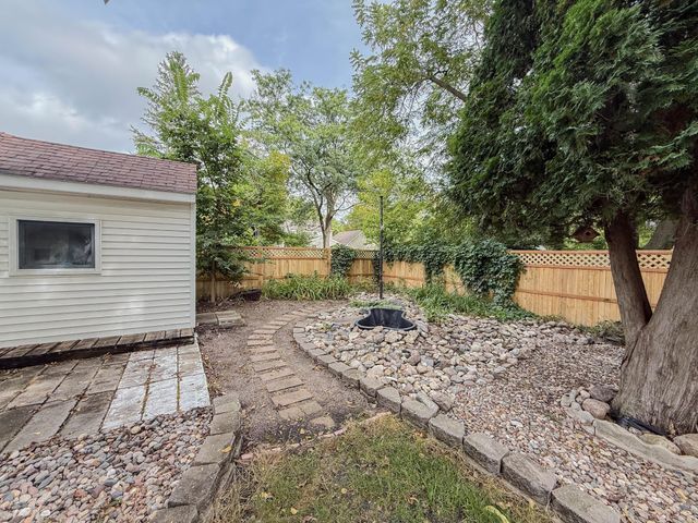 708 E Elm Avenue, Olivia, MN 56277