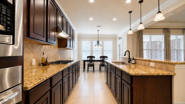 16007 SEEKERS ST, San Antonio, TX 78255