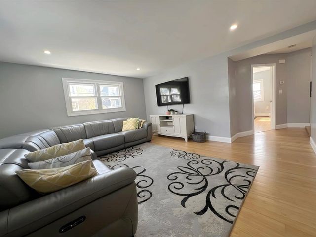 48 Crystal Cove Ave. 2, Winthrop, MA 02152
