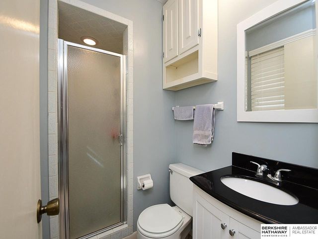 11009 U Street, Omaha, NE 68137