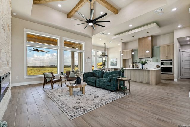 125 Dragonfly, La Vernia, TX 78121