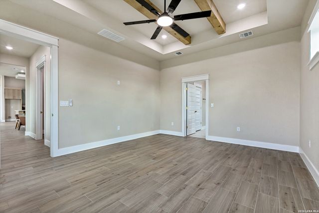 125 Dragonfly, La Vernia, TX 78121
