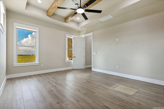 125 Dragonfly, La Vernia, TX 78121