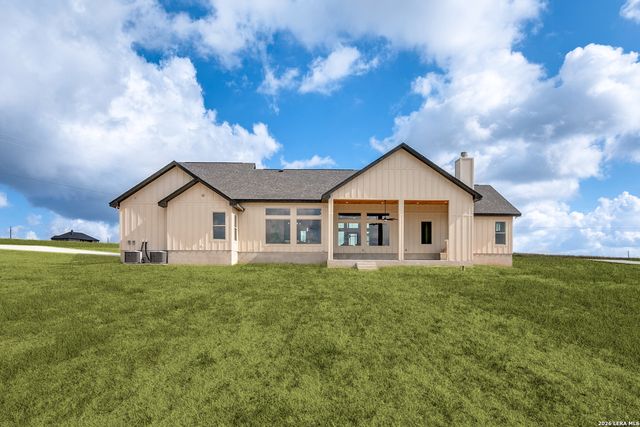 125 Dragonfly, La Vernia, TX 78121