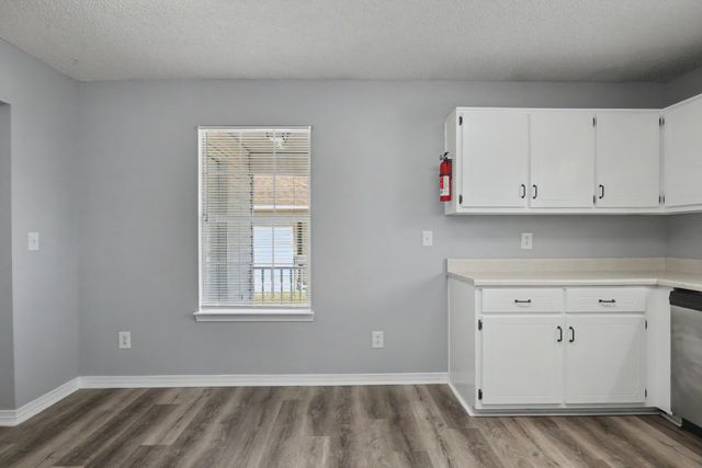 421 Apple Drive, Crestview, FL 32536