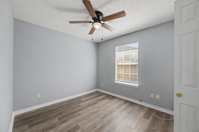 421 Apple Drive, Crestview, FL 32536