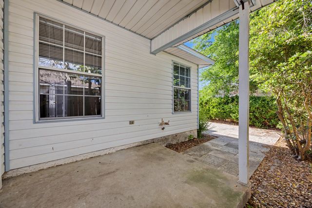 421 Apple Drive, Crestview, FL 32536