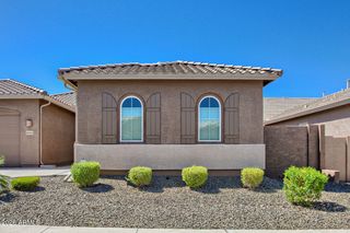 10443 W NOSEAN Road B, Peoria, AZ 85383
