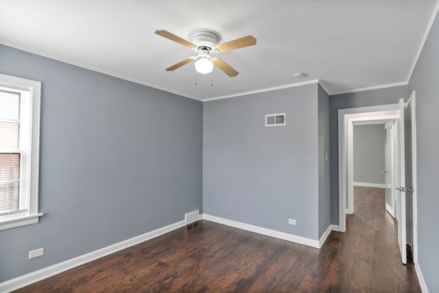 7418 W Clarence Avenue, Chicago, IL 60631