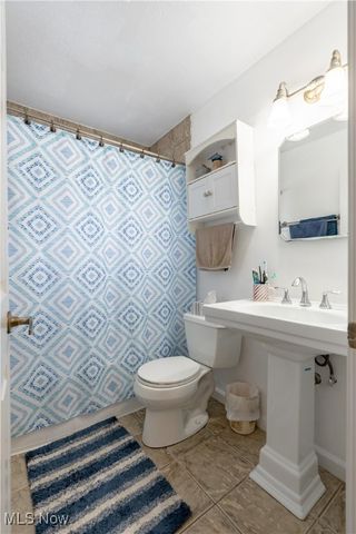 2863 Archwood Place, Cuyahoga Falls, OH 44221