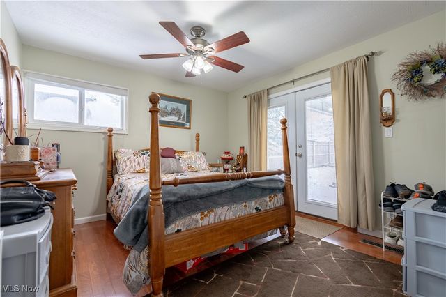 2863 Archwood Place, Cuyahoga Falls, OH 44221