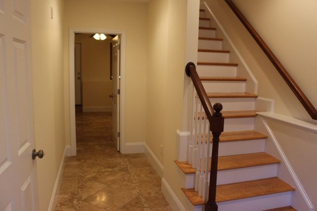 8 Grant St 20, Natick, MA 01760