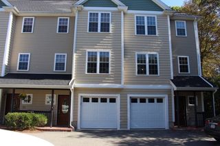 8 Grant St 20, Natick, MA 01760