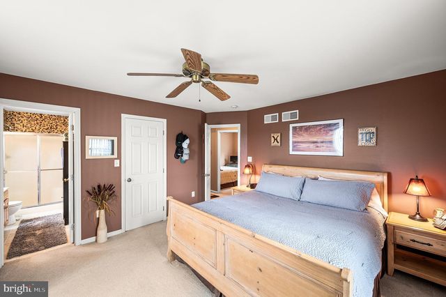 349 FARM VIEW DR., East Earl, PA 17519