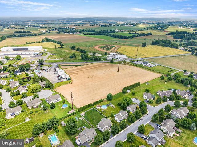 349 FARM VIEW DR., East Earl, PA 17519