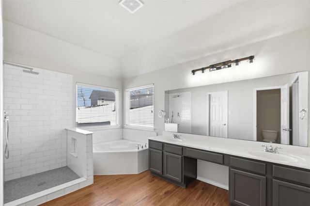 113 Creekview Drive, Anna, TX 75409