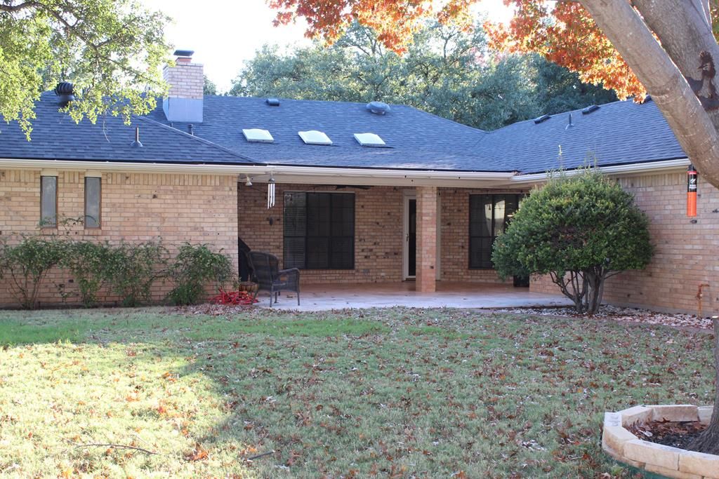 Image 38 of property listing at 3410 Clearview Dr, San Angelo, TX 76904