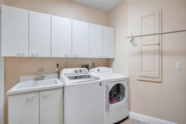 1885 Merion Lane, Coral Springs, FL 33071