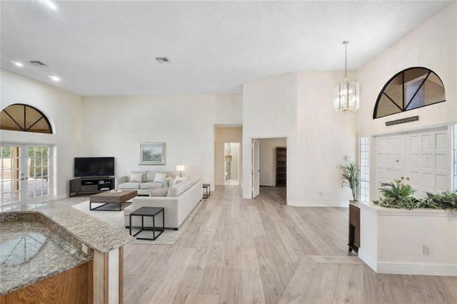 1885 Merion Lane, Coral Springs, FL 33071