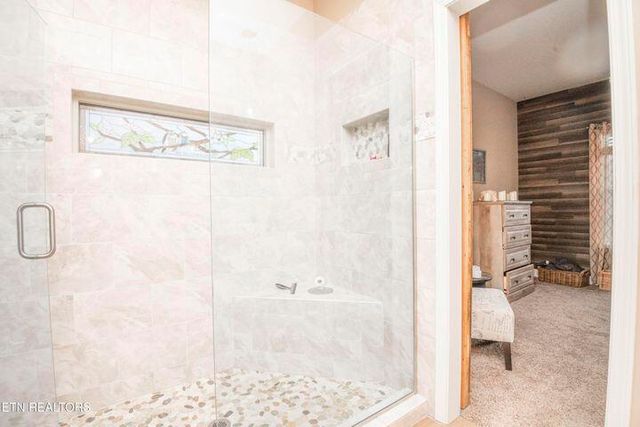 174 Bluegreen Way, Rockwood, TN 37854