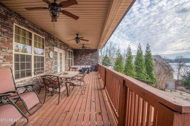 174 Bluegreen Way, Rockwood, TN 37854