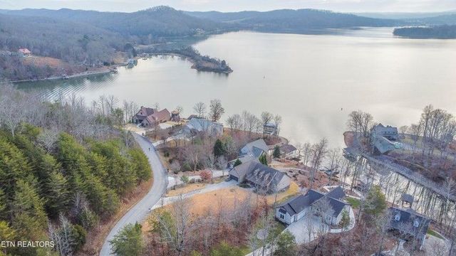 174 Bluegreen Way, Rockwood, TN 37854