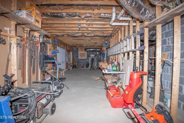 174 Bluegreen Way, Rockwood, TN 37854