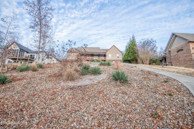 174 Bluegreen Way, Rockwood, TN 37854