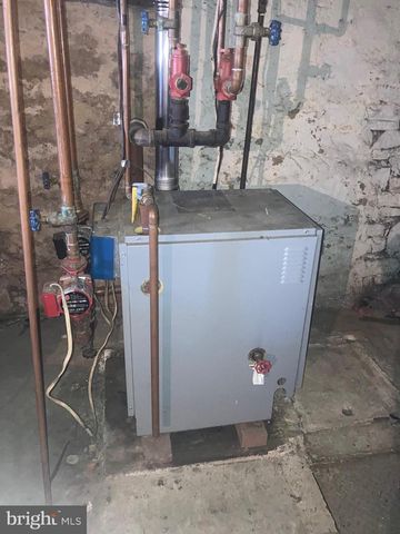 700 N 13TH ST, Pottsville, PA 17901