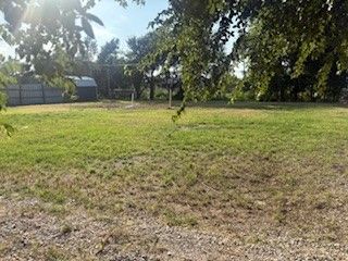 207 NE Front Street, Millsap, TX 76066