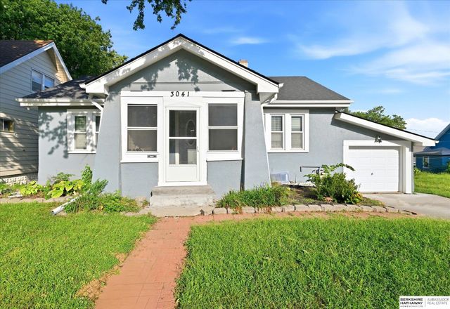 3041 S 18th Street, Omaha, NE 68108