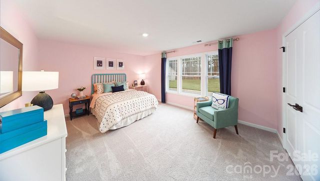 112 Rhuidean Court, Troutman, NC 28166