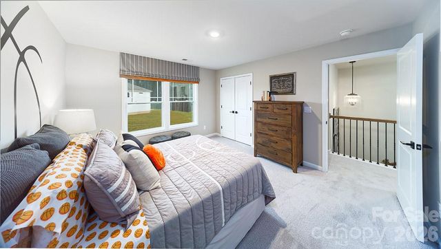 112 Rhuidean Court, Troutman, NC 28166