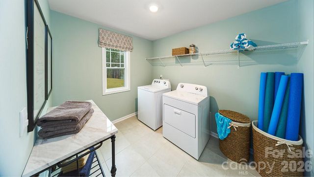 112 Rhuidean Court, Troutman, NC 28166