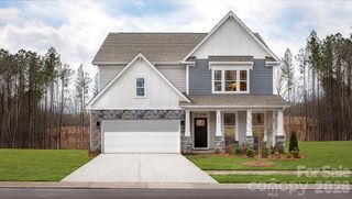 112 Rhuidean Court, Troutman, NC 28166